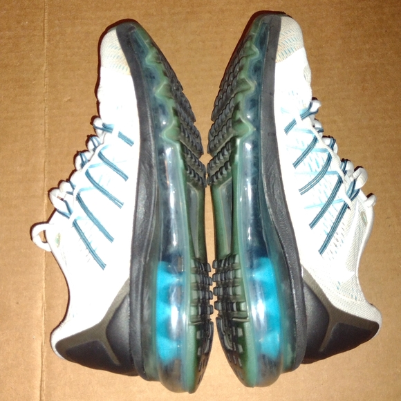 Nike Air Max Clear Water Running Sneakers White Shoes 698903-104 Womens Size-5.5 - Picture 2 of 12